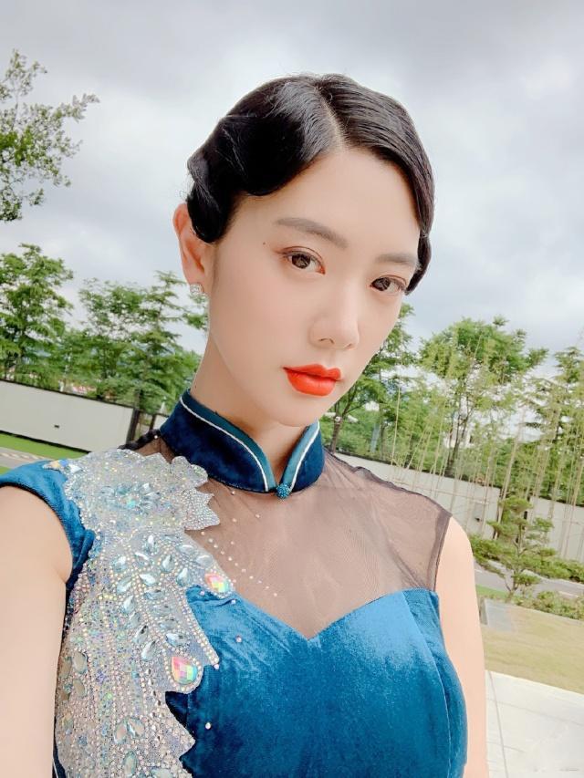 暗夜窥视